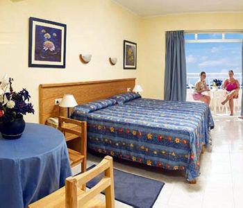 Aparthotel Catalina San Antonio  Ngoại thất bức ảnh